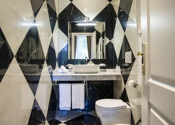 Via Veneto Guest house 3*